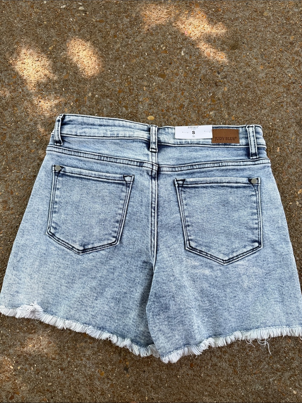 NWT! Judy Blue Women’s Small American Flag Cutoff Denim Jean Shorts - Picture 3 of 5